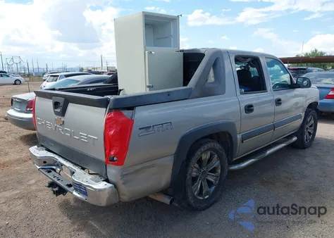2004 Chevrolet Avalanche 1500 из США, поврежденный, VIN 3GNEC12T14G196002